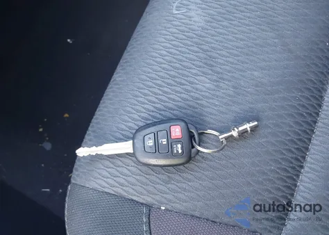 2017 Toyota Corolla Le из США, поврежденный, VIN 2T1BURHE0HC828617